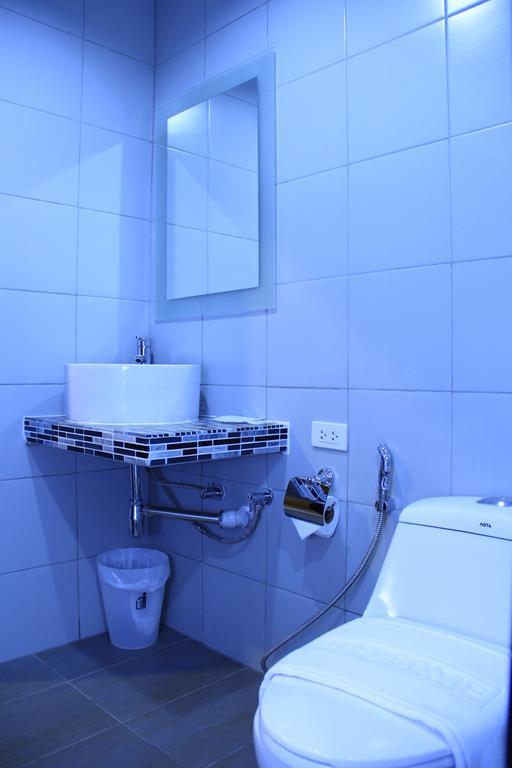 シューターズ ゲストハウス パッタヤー 部屋 写真